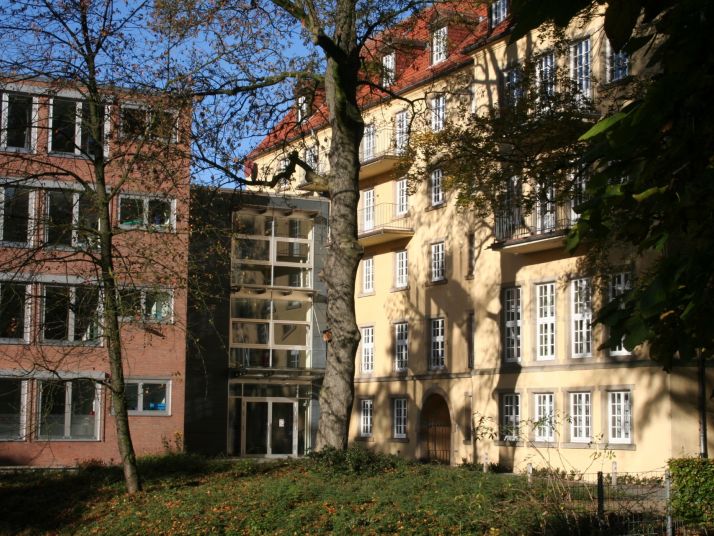 Stadtschloss und Liebfrauen-Schule